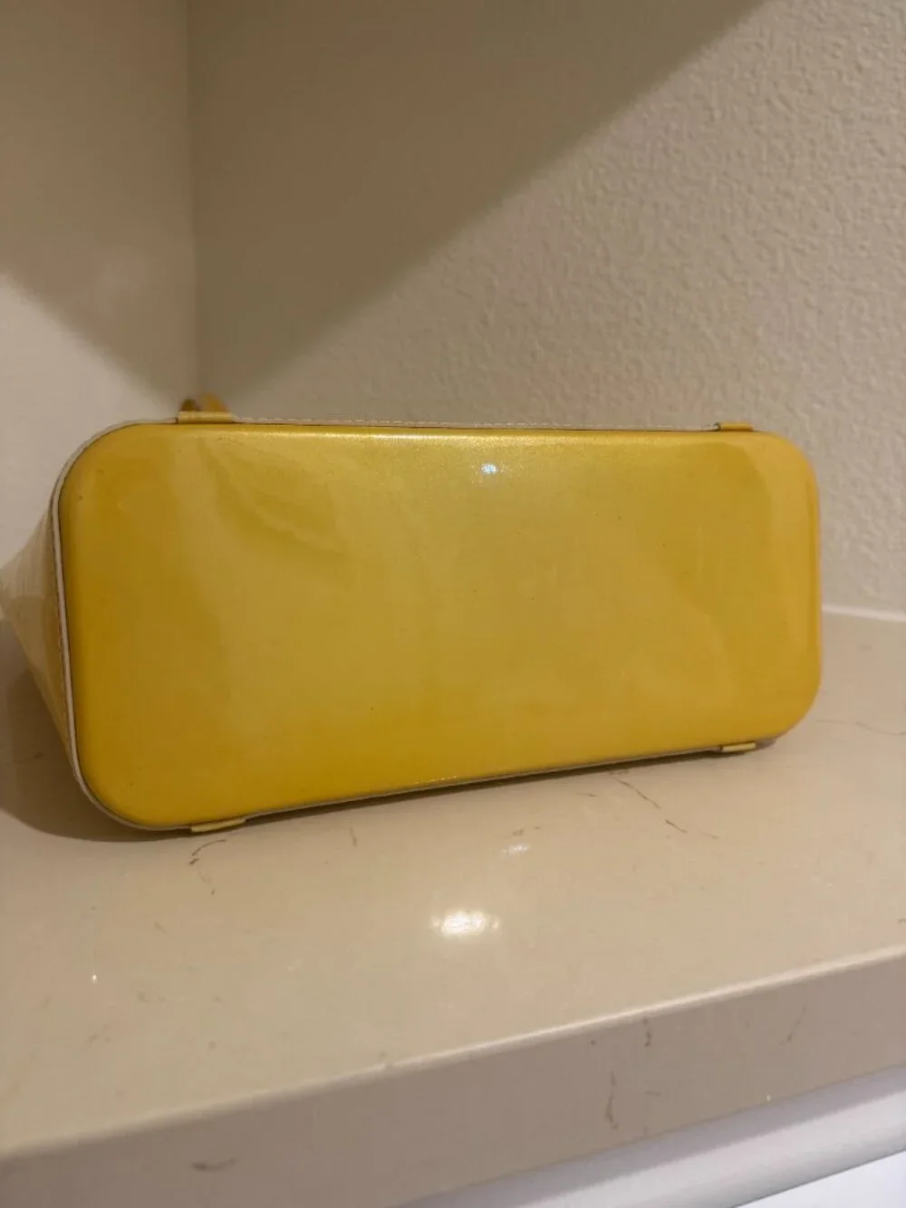 ☀️ Louis Vuitton Monogram Vernis Avalon MM Tote Bag - Yellow